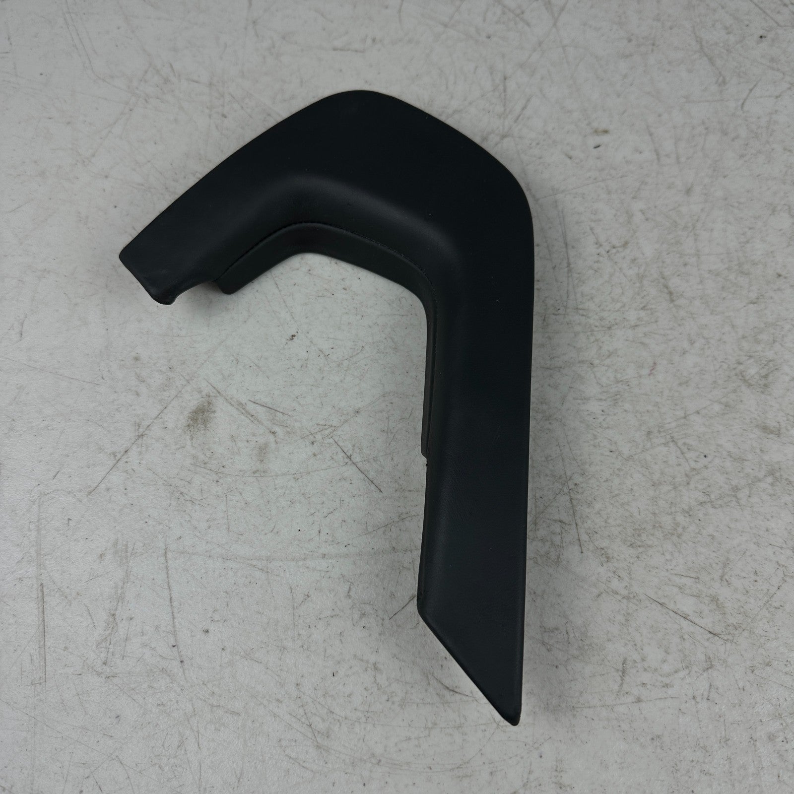 2014-19 CORVETTE C7 CENTER CONSOLE LEATHER INTERIOR CORNER TRIM PANEL BLACK OEM
