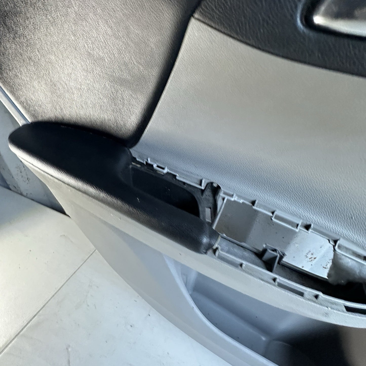 13-17 HONDA ACCORD SDN REAR LEFT INTERIOR DOOR PANEL TRIM OEM Black Leather/Gray