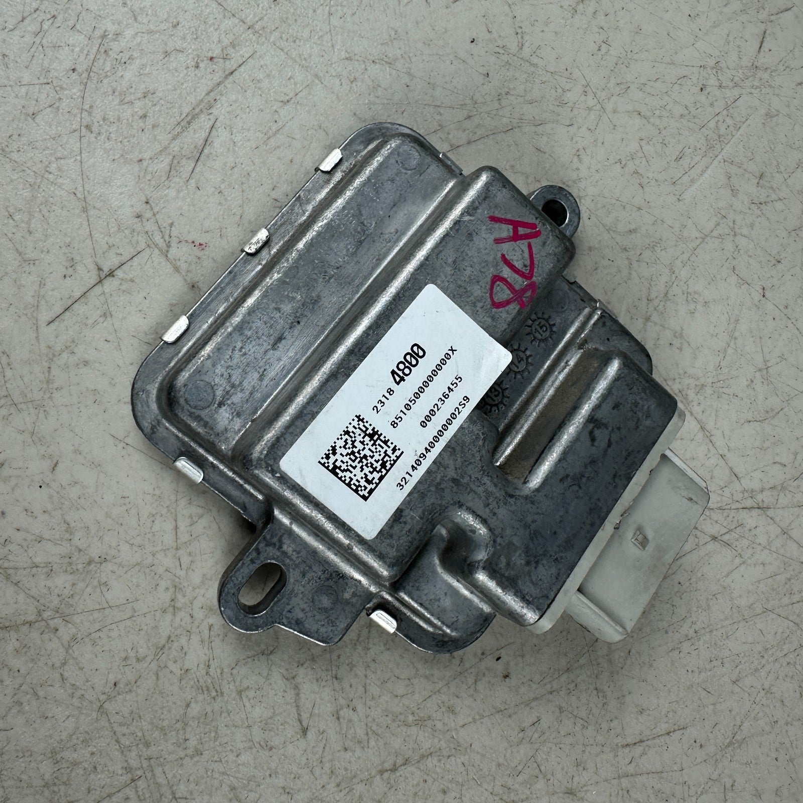 2014-2019 CHEVROLET CORVETTE C7 FUEL PUMP CONTROL MODULE UNT 23184800 OEM
