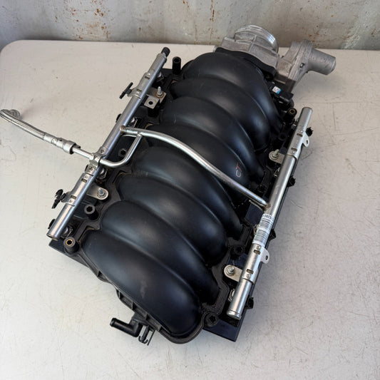 05-07 LS2 CHEVROLET CORVETTE C6 INTAKE MANIFOLD W/ FUEL INJECTION RAIL 12595285