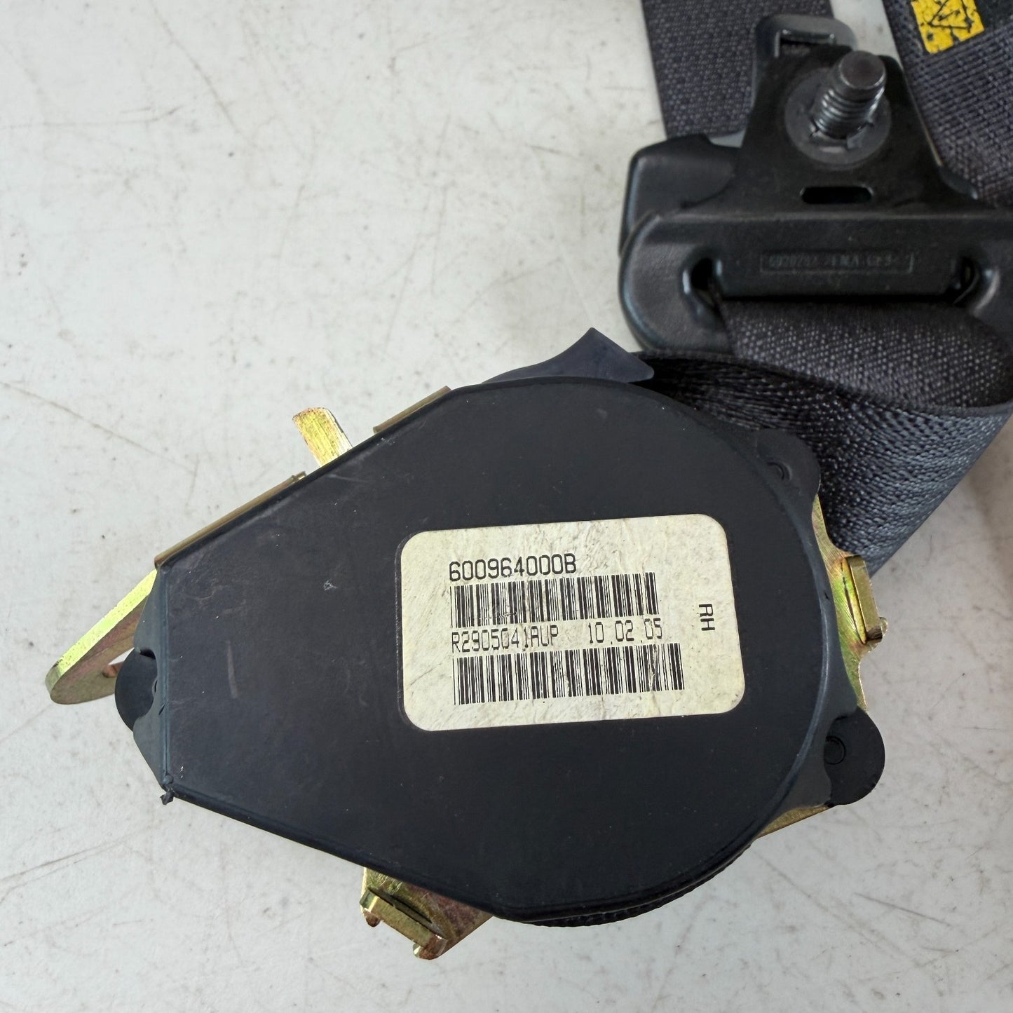 05-13 CHEVROLET CORVETTE C6 FRONT RIGHT SEATBELT SEAT BELT RETRACTOR BLACK OEM