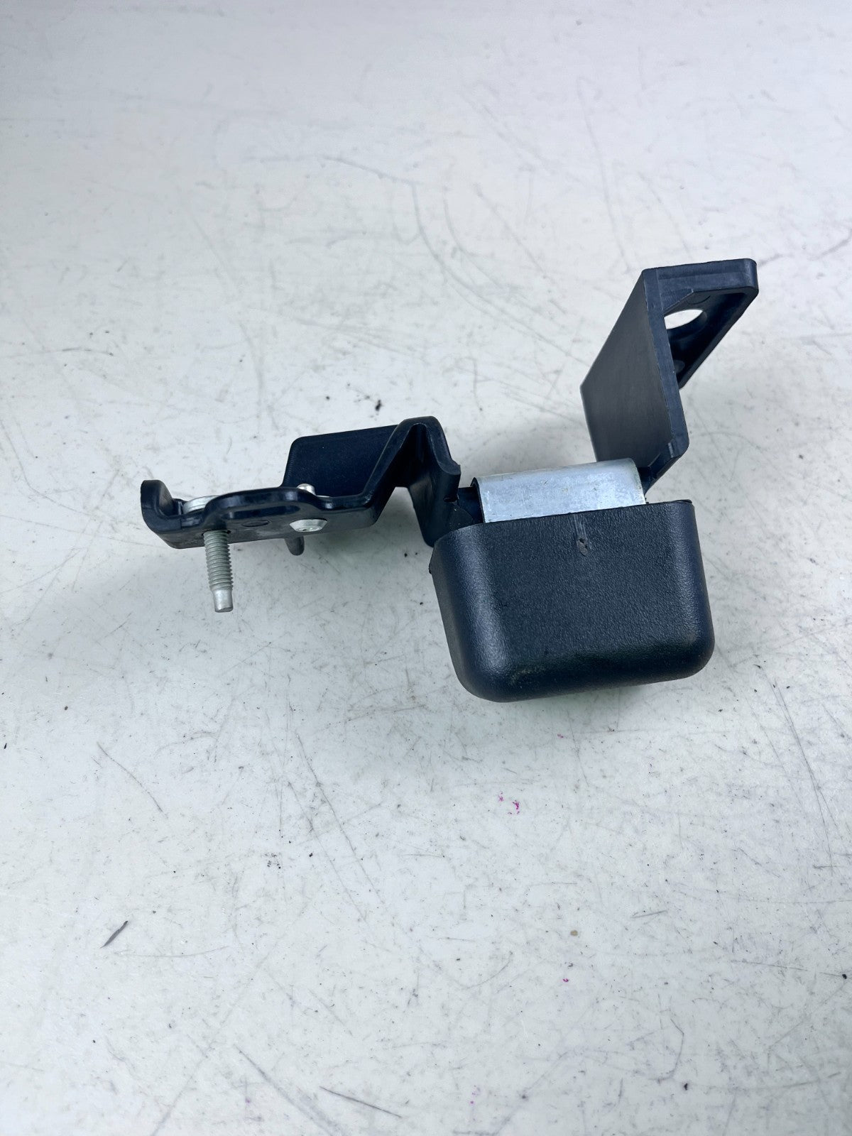 2014-2019 CHEVROLET CORVETTE C7 TOP ROOF STORAGE BRACKET BRACE 23121286 OEM