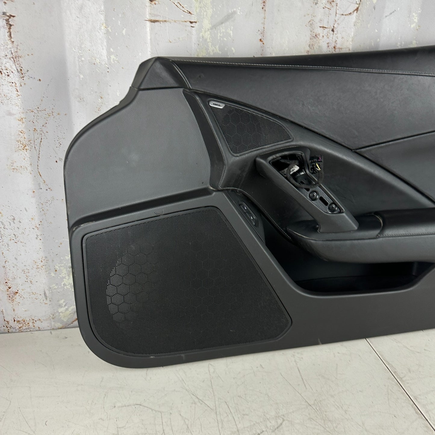 2014-2019 CHEVROLET CORVETTE C7 FRONT RIGHT SIDE INTERIOR DOOR PANEL BLACK OEM