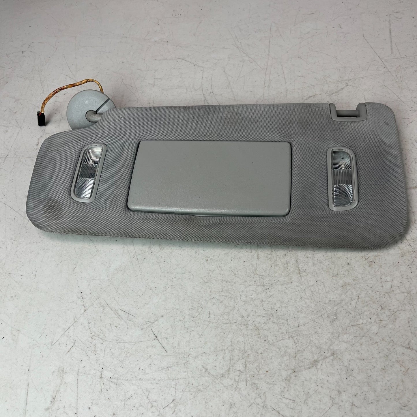 2008-2015 CADILLAC CTS-V FRONT LEFT SIDE INTERIOR SUNVISOR SUN VISOR SHADE OEM