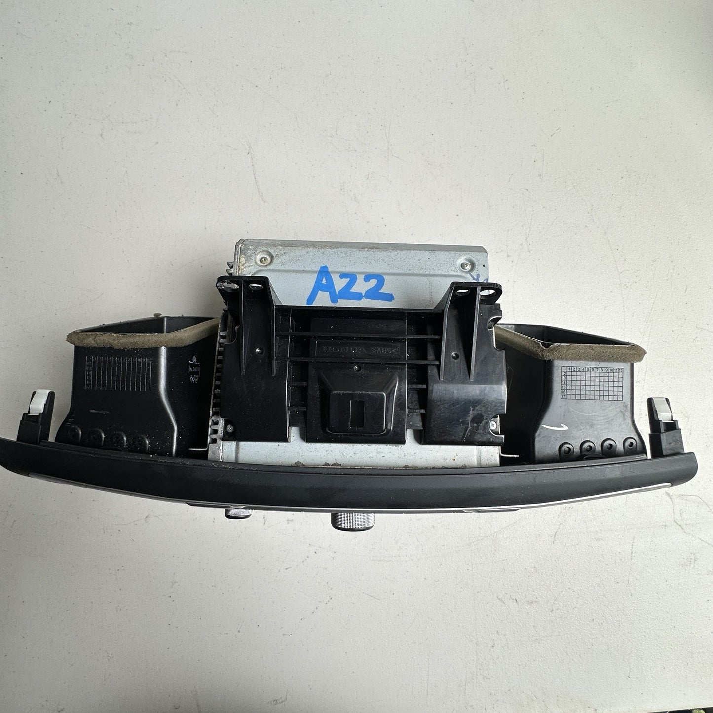 2013-15 Honda Accord AM FM Radio Single Disc CD Player w Bezel 39100-T2A-A320