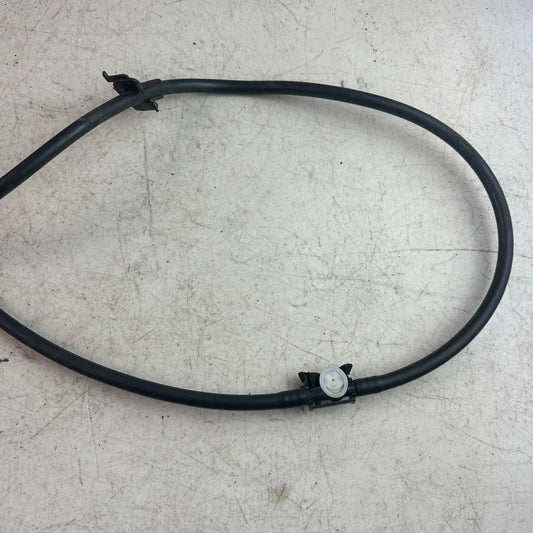 2015-2021 MERCEDES W205 C300 WINDSHEILD WASHER RESERVOIR LINE HOSE A2058600192