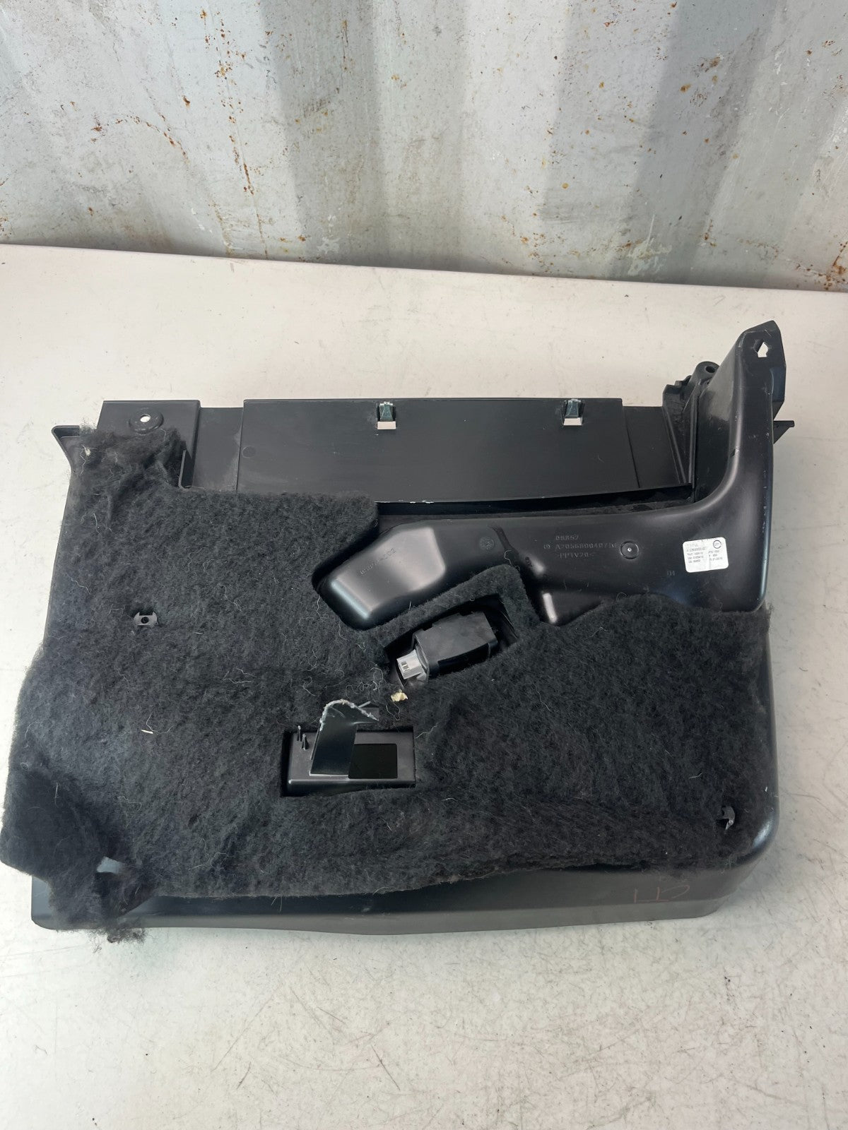 2015 - 2021 MERCEDES W205 C300 C43 C63 UNDER DASH RIGHT FOOTWELL LOWER PANEL OEM