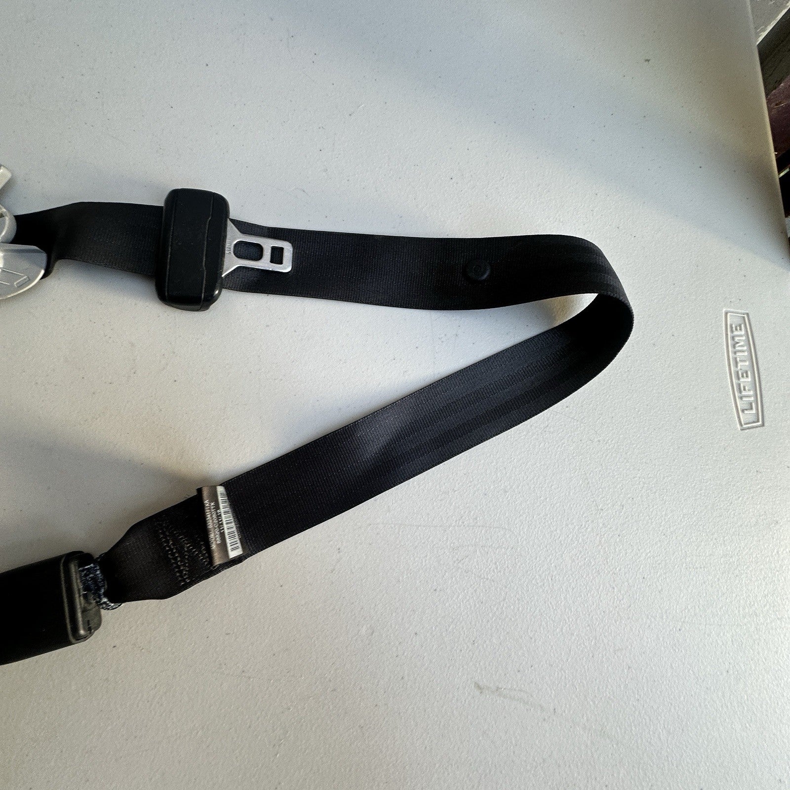 2015-2017 Hyundai Sonata Front Right Seat Belt Retractor 88820-C2050TTX OEM BLK