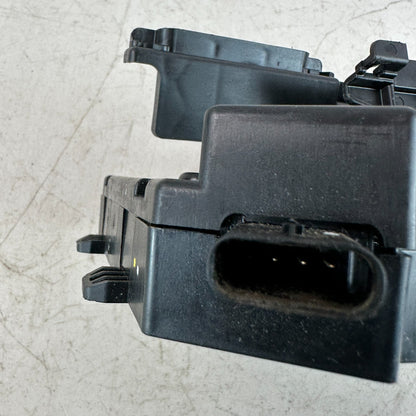 2015-2021 MERCEDES W205 C300 POWER DISTRIBUTION FUSE BOX JUNCTION BLOCK OEM