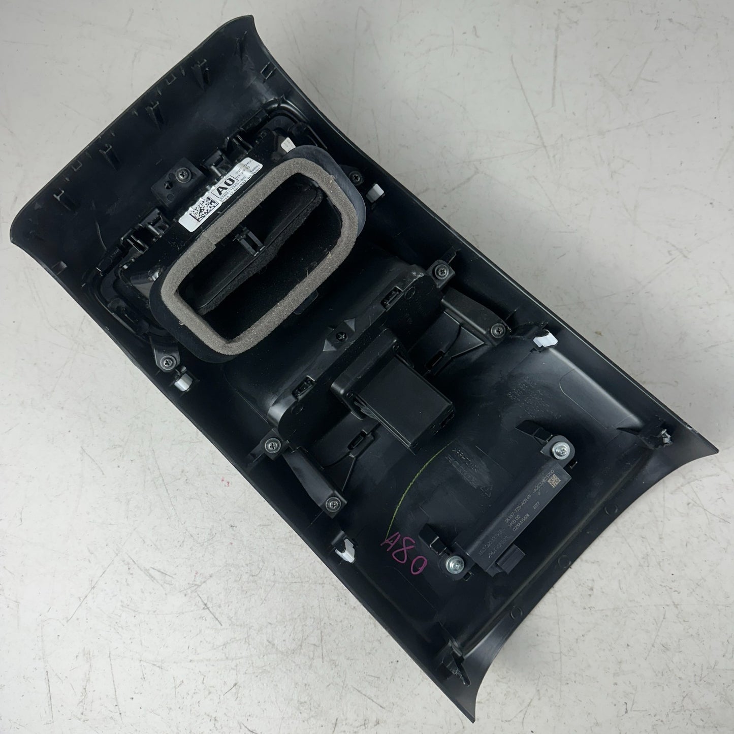 2017-20 HONDA CR-V REAR CENTER CONSOLE AC HEATER AIR VENT GRILLE TRIM PANEL OEM
