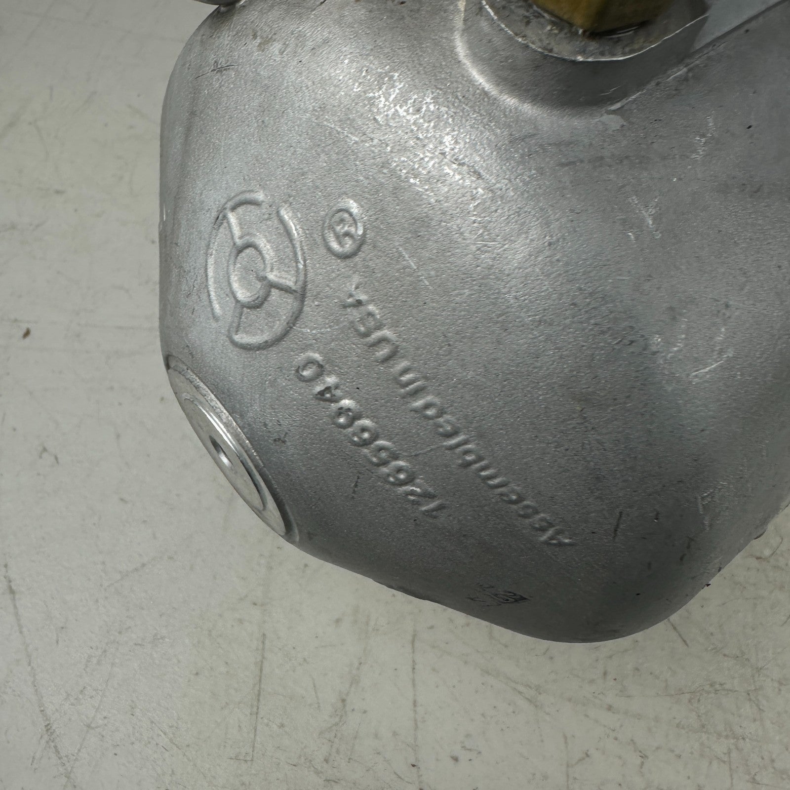 2014-2019 CHEVROLET CORVETTE C7 DRY SUMP OIL TANK RESEVOIR ASSEMBLY OEM