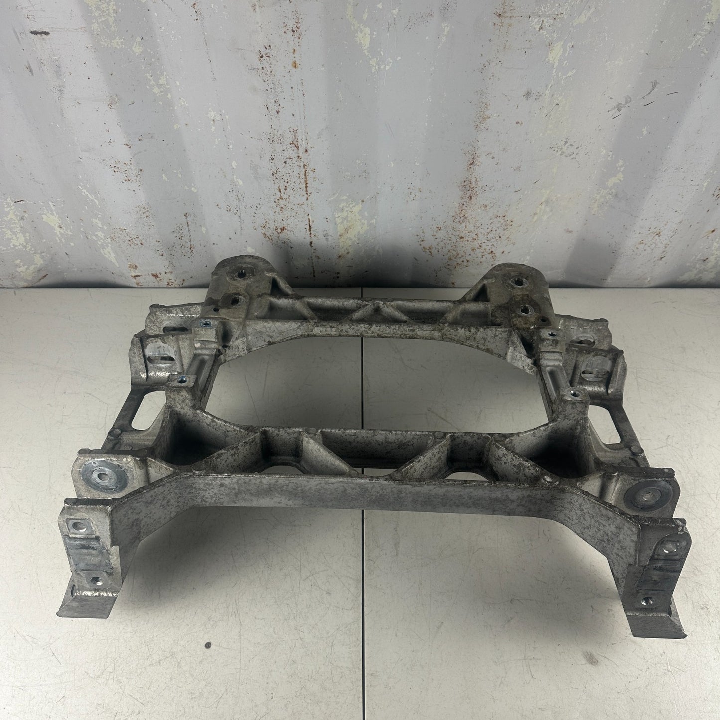 05-13 CORVETTE C6 REAR SUSPENSION ENGINE MOTOR CRADLE CROSSMEMBER SUBFRAME OEM