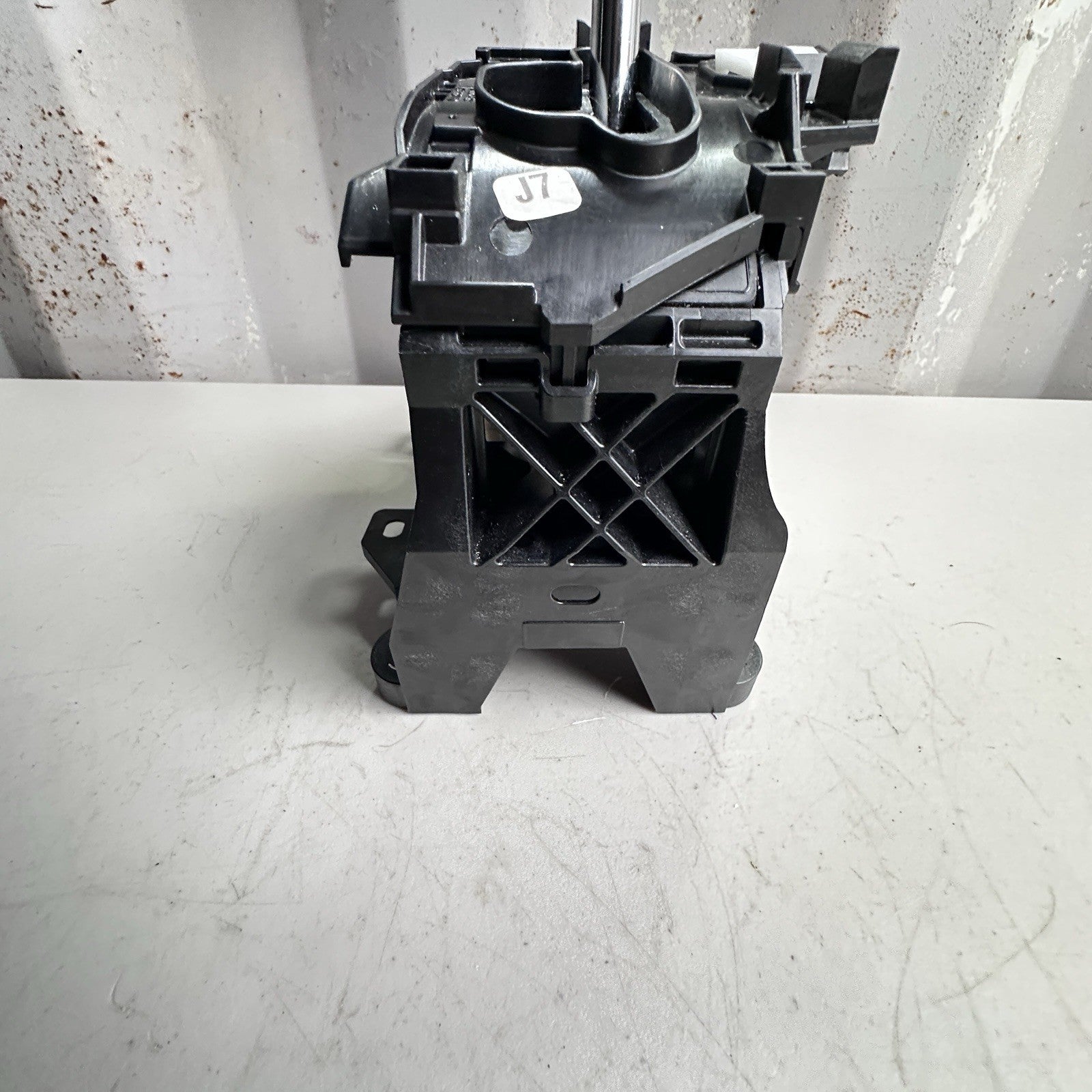 2020-2022 TOYOTA COROLLA FLOOR GEAR SHIFTER BLACK 2.0L AT FWD