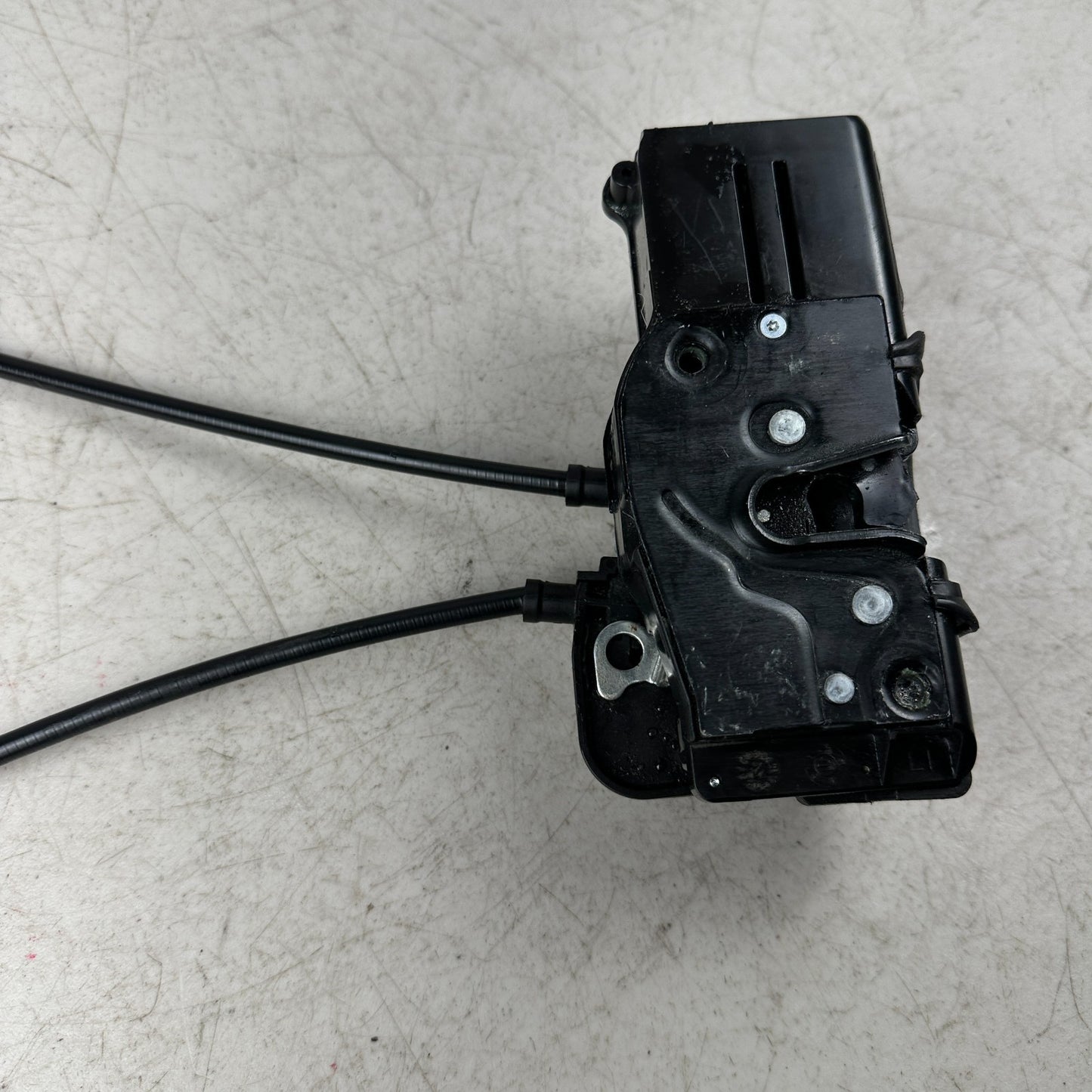 15-19 CHEVROLET CORVETTE C7 LEFT DRIVER DOOR LOCK LATCH ACTUATOR 23292637 OEM