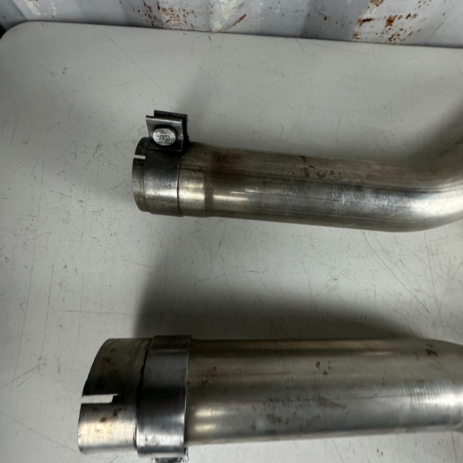2016-2024 CHEVROLET CAMARO LOWER EXHAUST X PIPE ASSEMBLY OEM