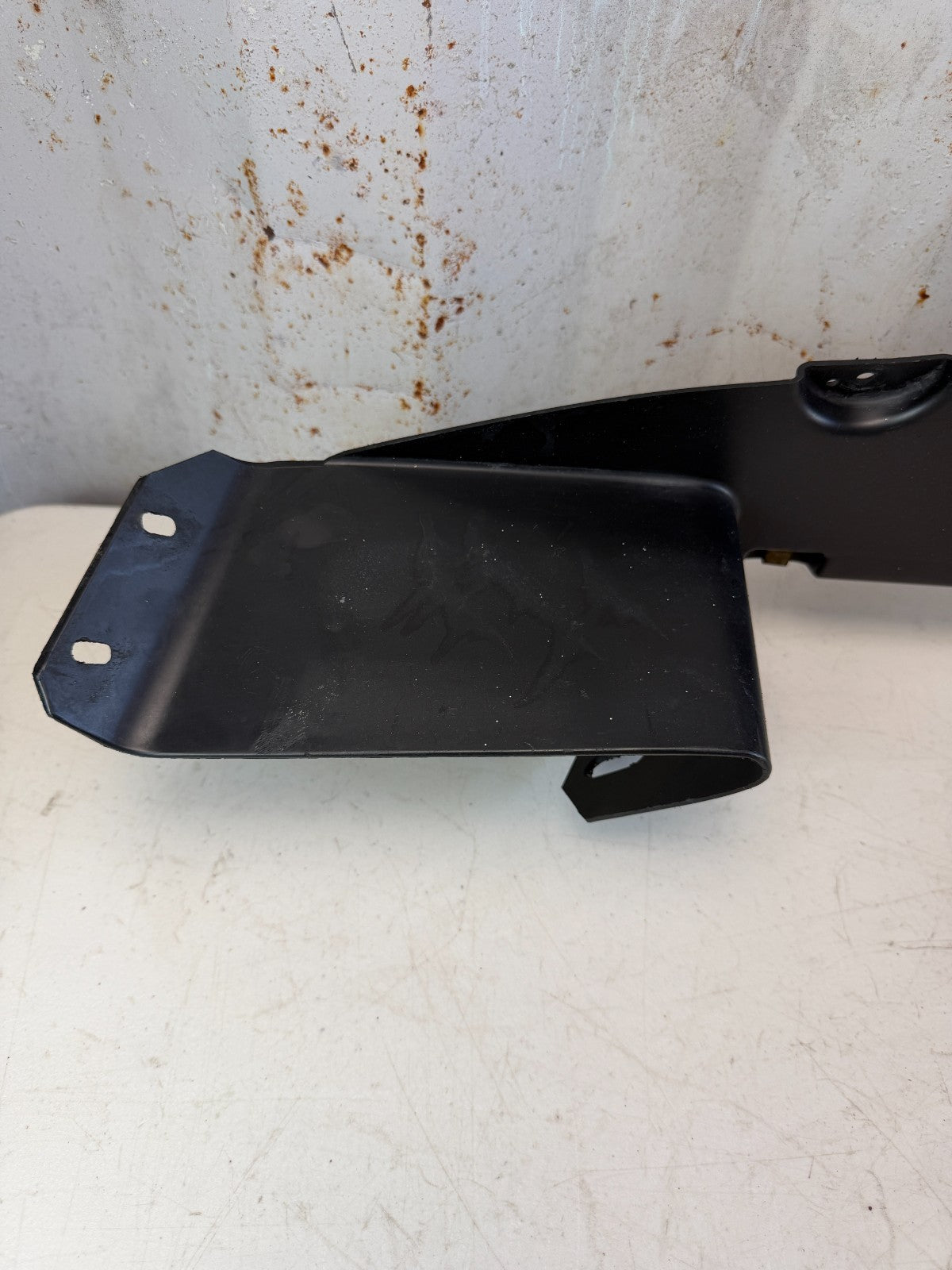 2005-2013 CHEVROLET CORVETTE FRONT LOWER BUMPER FASCIA EXTENSION 10332915 OEM