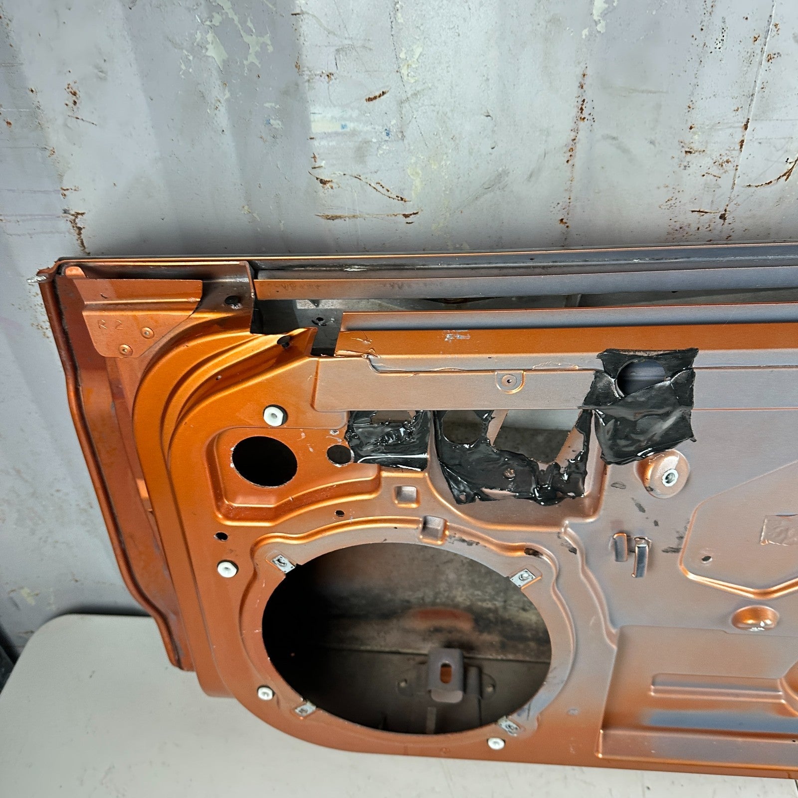 05-13 CHEVROLET CORVETTE FRONT RIGHT PASSENGER SIDE DOOR SHELL PANEL ORANGE OEM