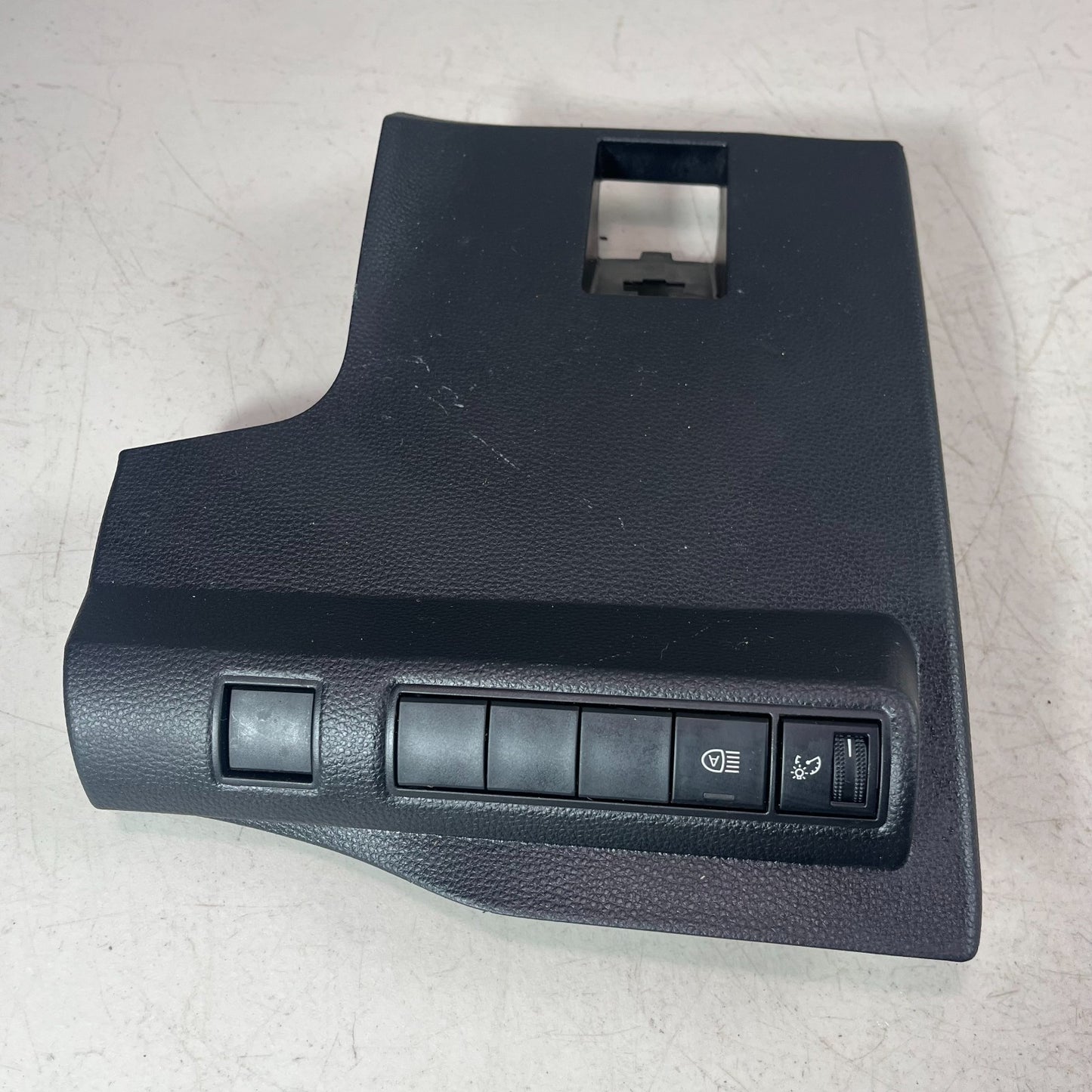 2020-2025 TOYOTA COROLLA DASH LEFT SWITCH HANDL TRIM COVER PANEL 55432-12710 OEM