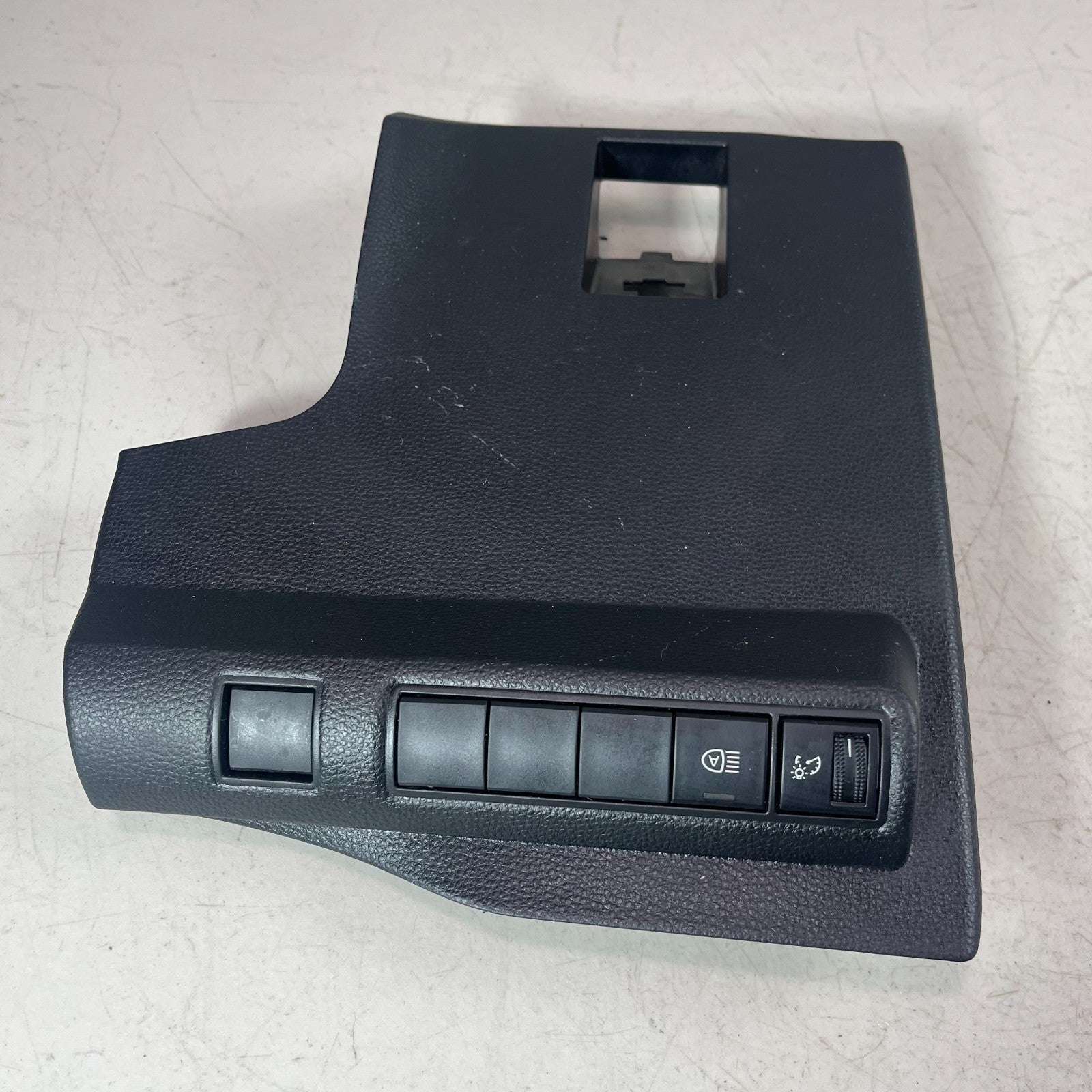 2020-2025 TOYOTA COROLLA DASH LEFT SWITCH HANDL TRIM COVER PANEL 55432-12710 OEM