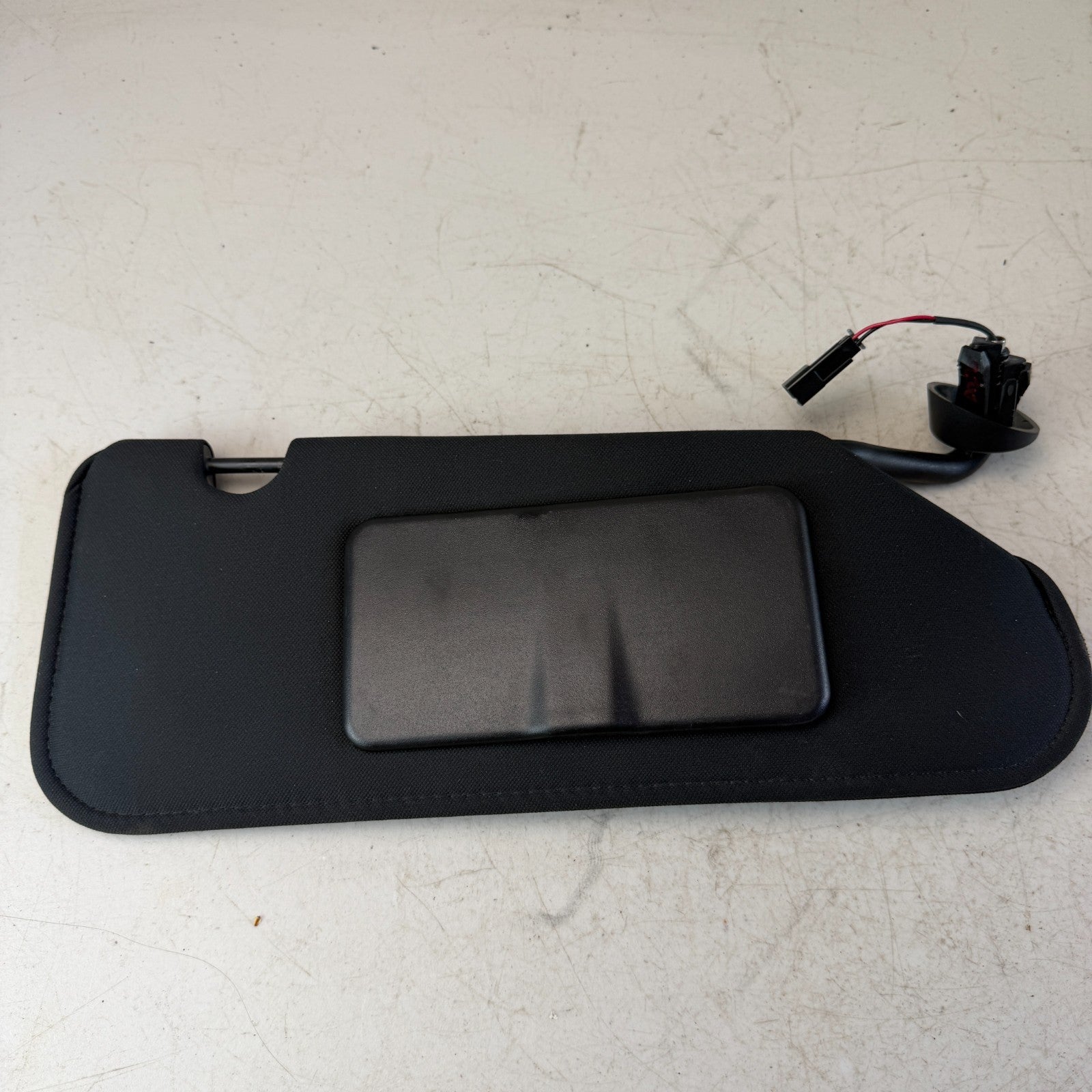 05-13 CHEVROLET CORVETTE FRONT RIGHT PASSENGER SIDE SUNVISOR SUN VISOR BLACK OEM