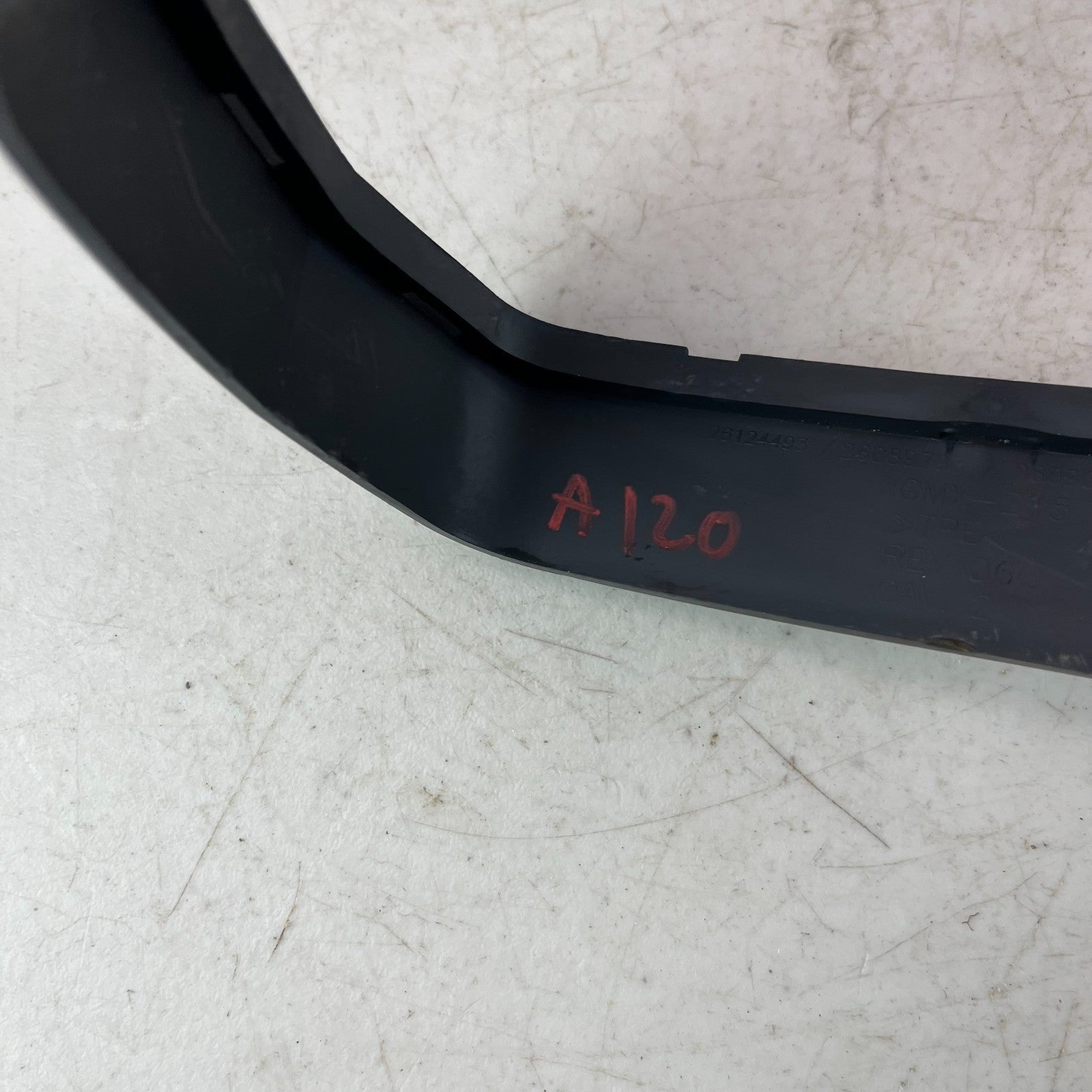 2005-2013 CHEVROLET CORVETTE C6 STEERING WHEEL COLUMN SHROUD TRIM 26124493 OEM