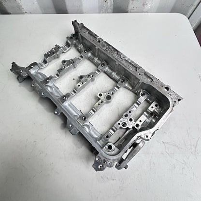 2019-2022 Toyota Corolla 2.0 Camshaft Housing Spacer Holder Head Cap OEM CLEAN