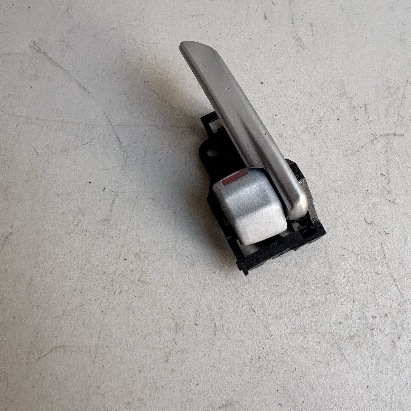 2018-2024 Toyota Corolla/ Camry 69274-06110 Left Interior Door Handle