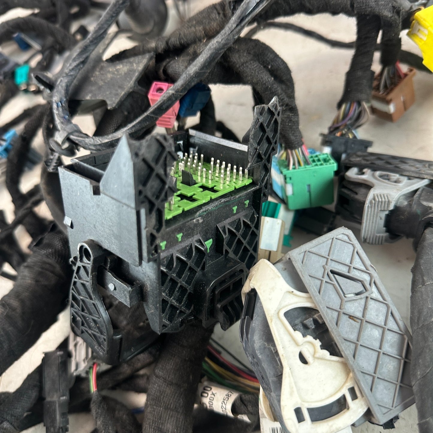 2014-2019 CHEVROLET CORVETTE INSTRUMENT PANEL WIRE WIRING HARNESS 23466155 OEM