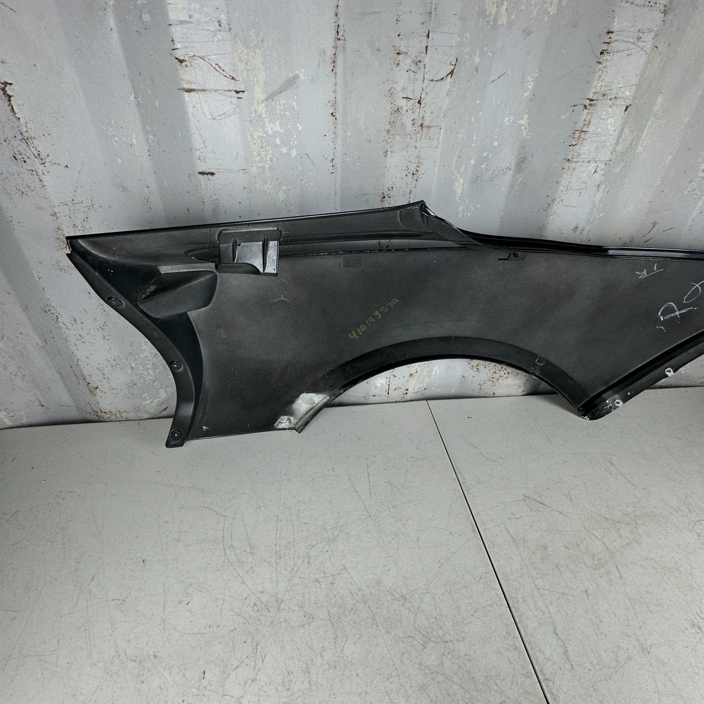 2014-19 CHEVROLET CORVETTE C7 REAR RIGHT PASSENGER SIDE QUARTER PANEL BLACK OEM