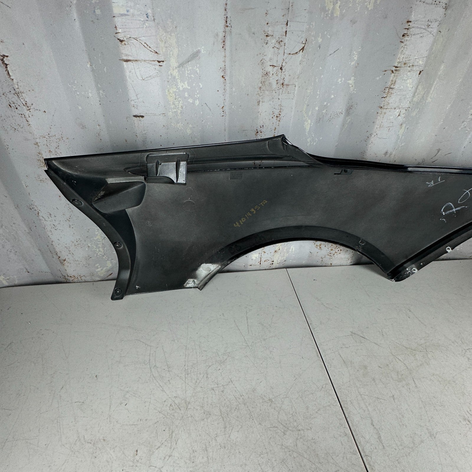 2014-19 CHEVROLET CORVETTE C7 REAR RIGHT PASSENGER SIDE QUARTER PANEL BLACK OEM
