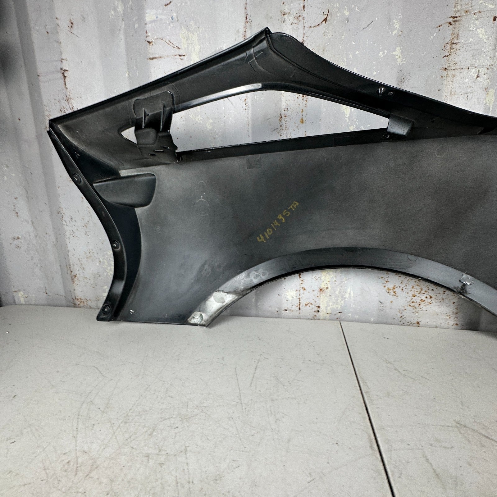 2014-19 CHEVROLET CORVETTE C7 REAR RIGHT PASSENGER SIDE QUARTER PANEL BLACK OEM