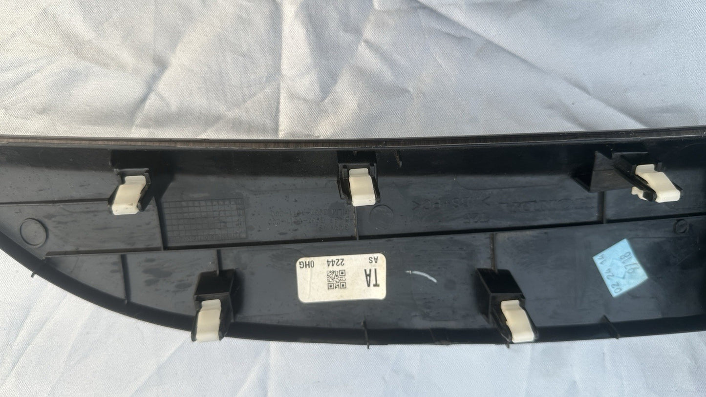 2013-2017 HONDA ACCORD EXL SEDAN  WOOD PASSENGER/RIGHT SIDE DASH AC AIR VENT OEM