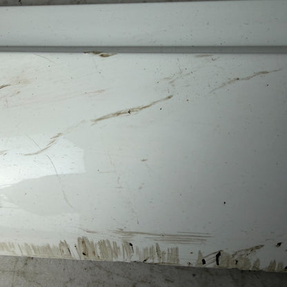 2017-2020 MASERATI LEVANTE REAR LEFT SIDE DOOR LOWER TRIM MOLDING 670035238 OEM