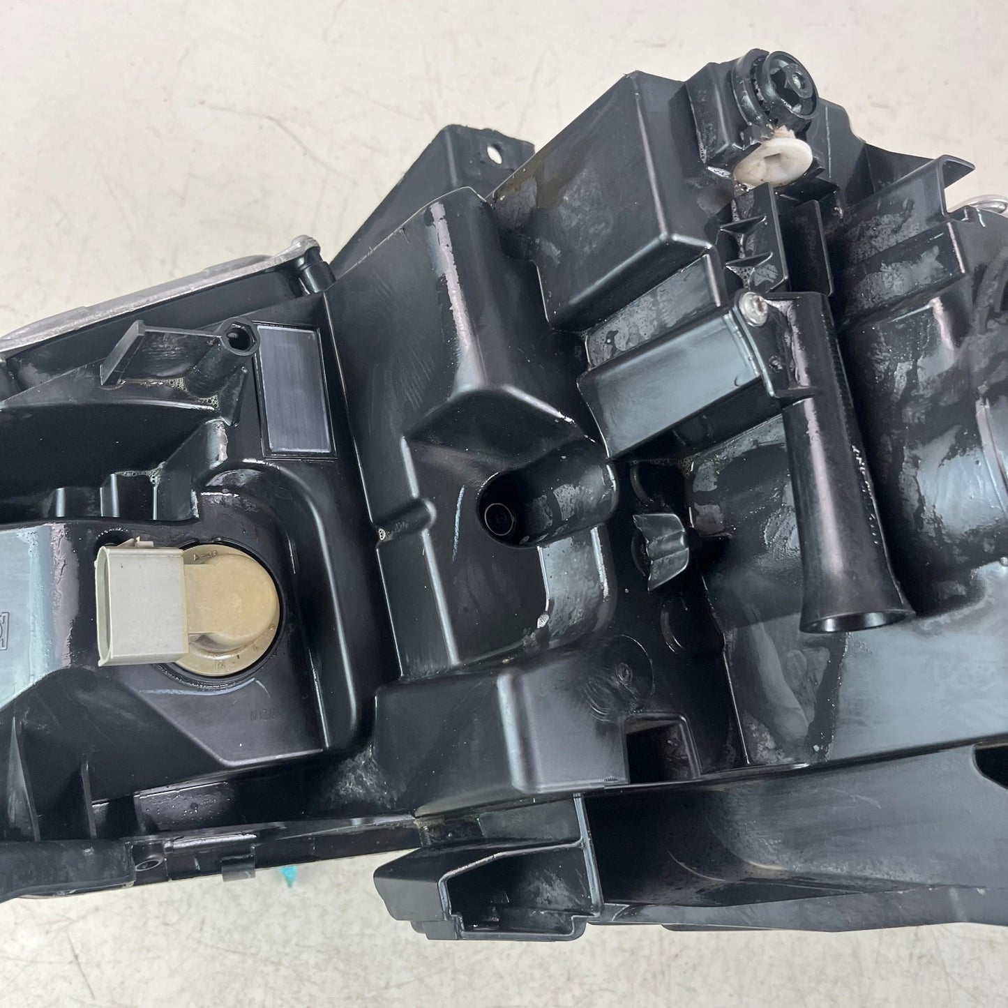 2016-2024 CHEVY CAMARO FRONT LEFT DRIVER SIDE XENON LED HEADLIGHT HEADLAMP OEM