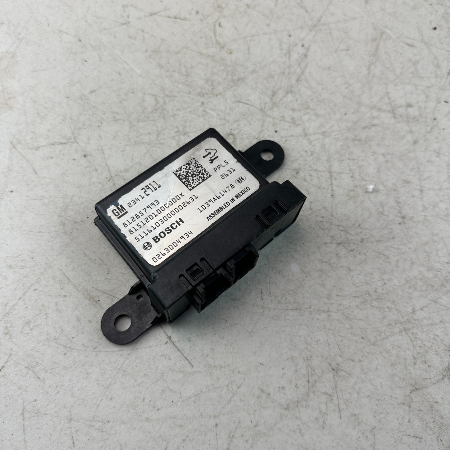 2016-2019 CHEVROLET CAMARO PARK PARKING ASSIST CONTROL MODULE UNIT 23412911 OEM