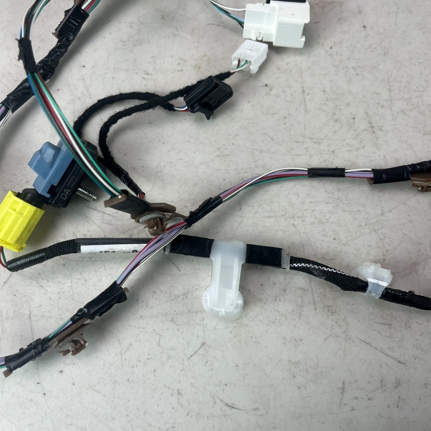 2020-2025 TOYOTA COROLLA FRONT RIGHT DOOR WIRE WIRING HARNESS 82151-12N50 OEM