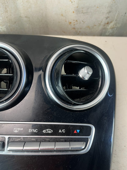 2015-2020 MERCEDES W205 C300 2.0L CENTER CONSOLE AIR VENT SWITCH PANEL ASSY OEM