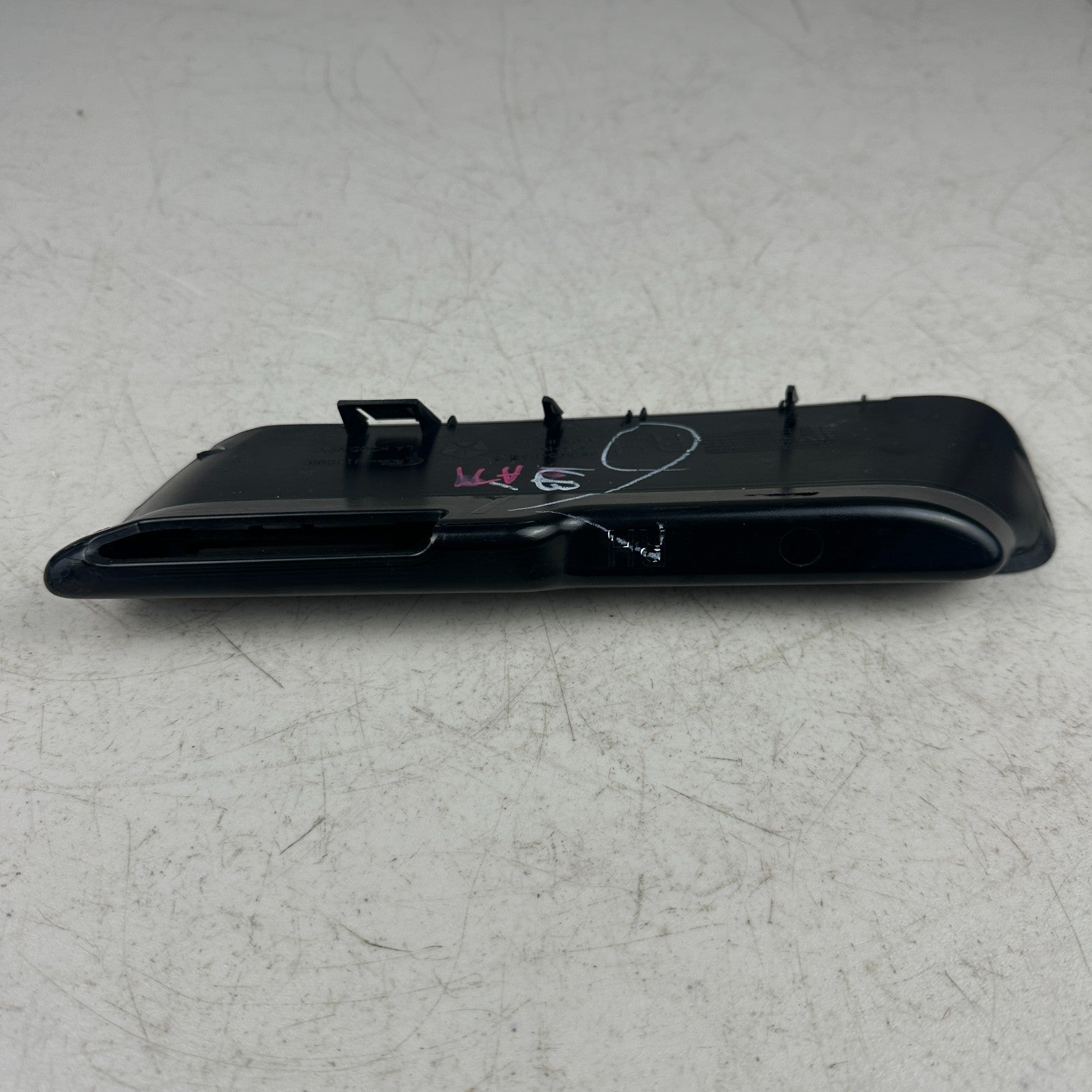 2015-2023 DODGE CHALLENGER FRONT HOOD BONNET RIGHT SIDE BEZEL GRILLE MOLDING OEM