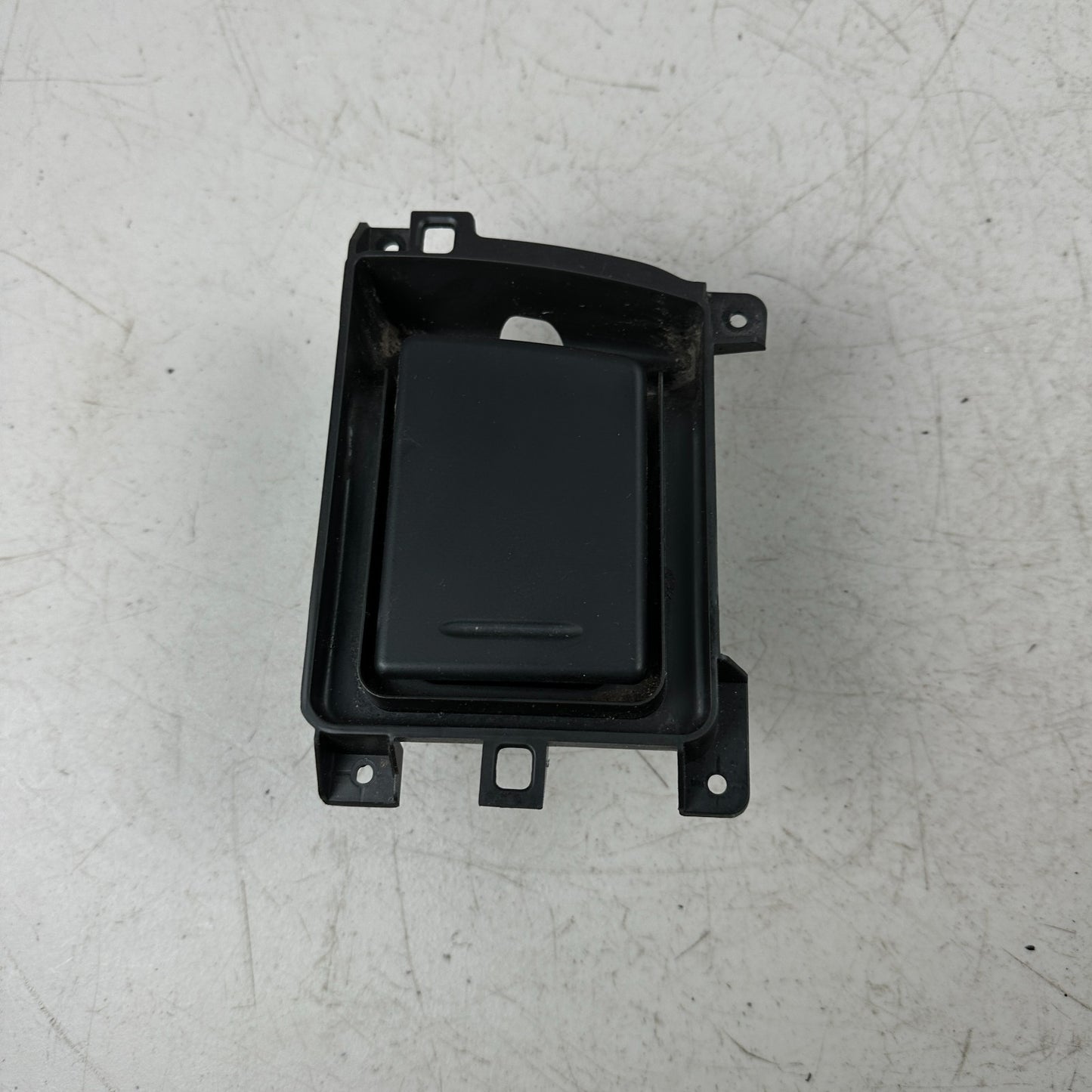 2014-2019 CHEVY CORVETTE FRONT CONSOLE ASHTRAY CIGARETTE LIGHTER COMPARTMENT OEM