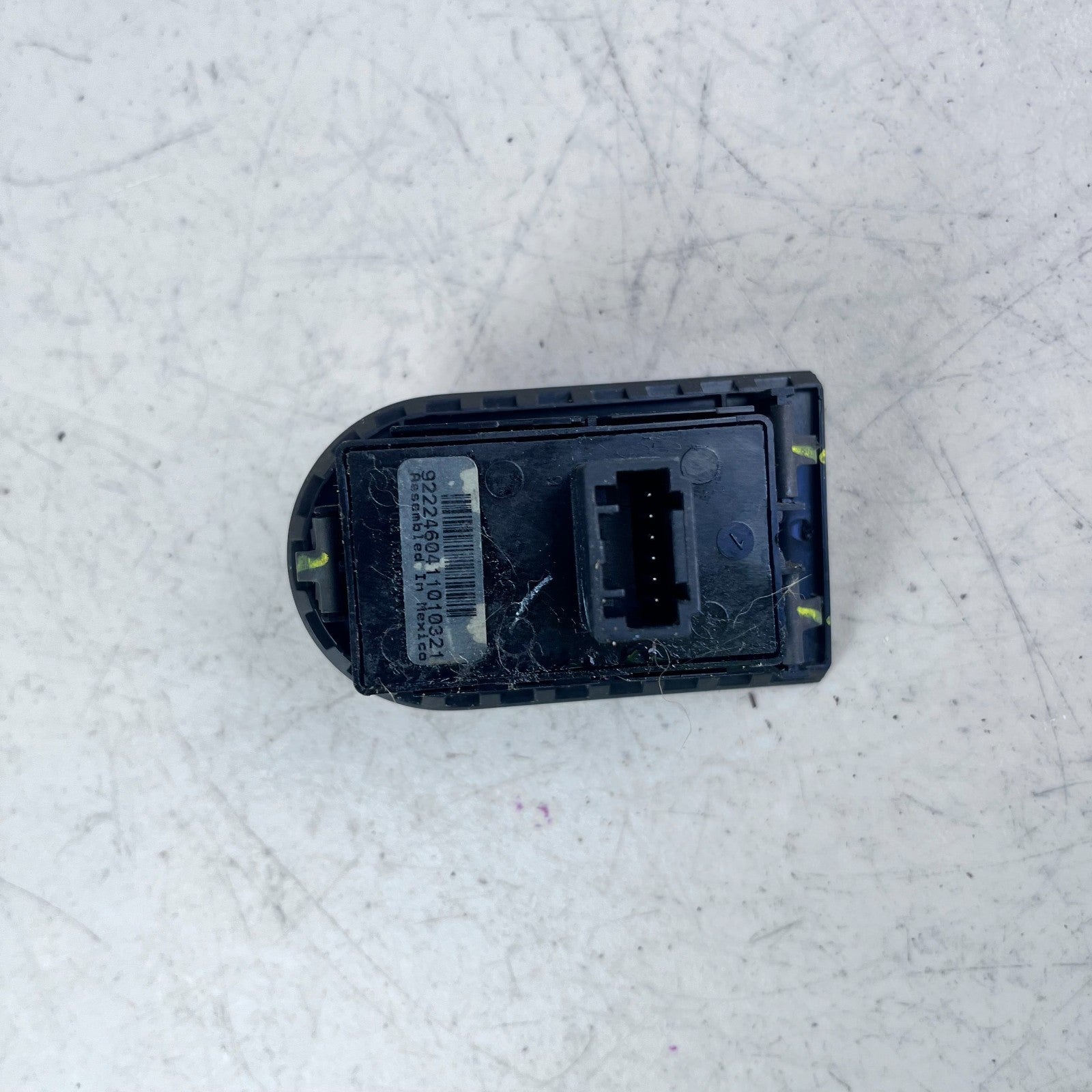 2010-2015 CHEVROLET CAMARO HEADS UP DISPLAY HUD ADJUSTMENT SWITCH 92224604 OEM