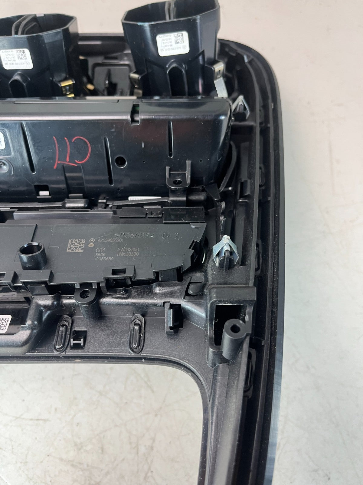 2015-2020 MERCEDES W205 C300 2.0L CENTER CONSOLE AIR VENT SWITCH PANEL ASSY OEM
