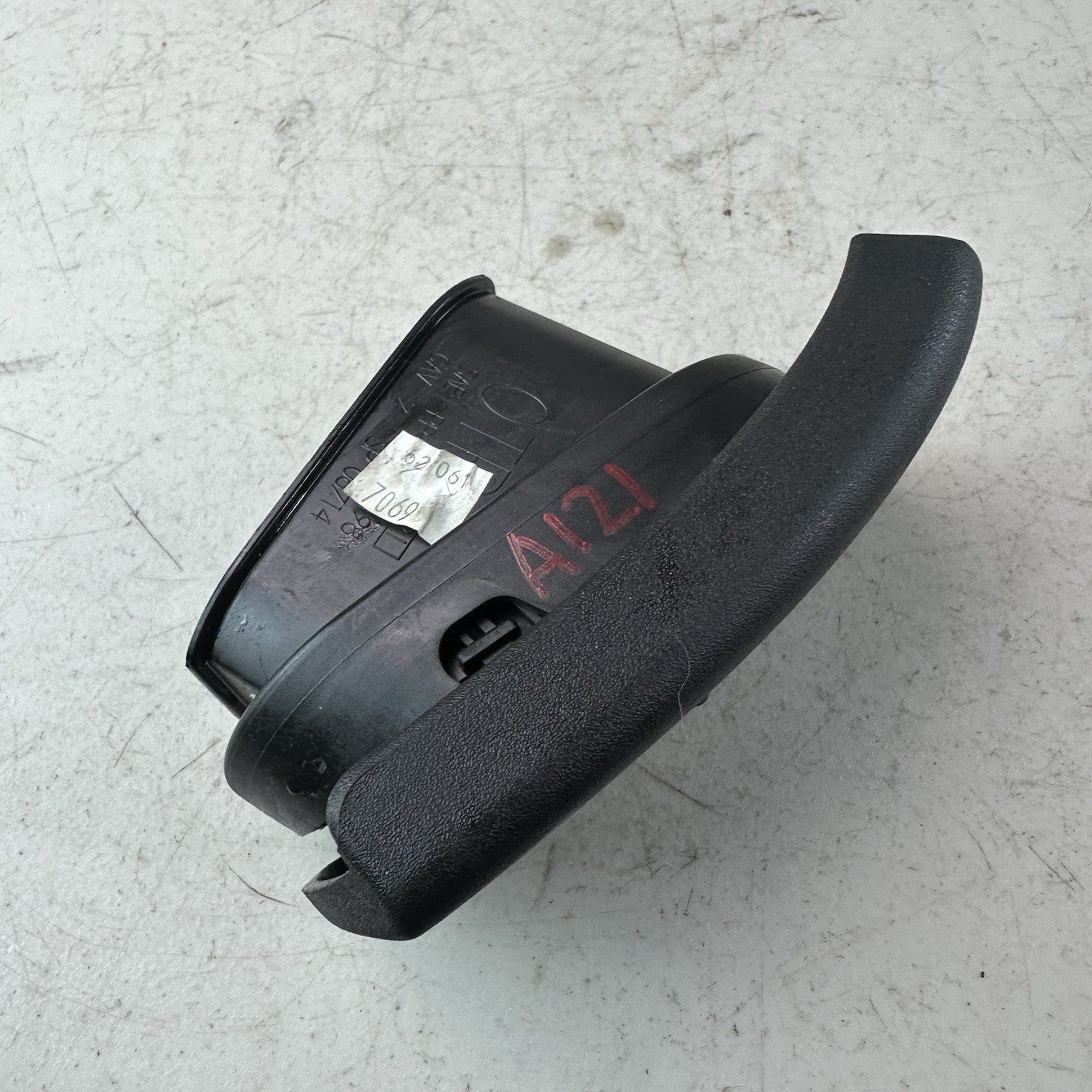 05-13 Chevrolet Corvette C6 Right Passenger Side Dashboard AC A/C Air Vent OEM