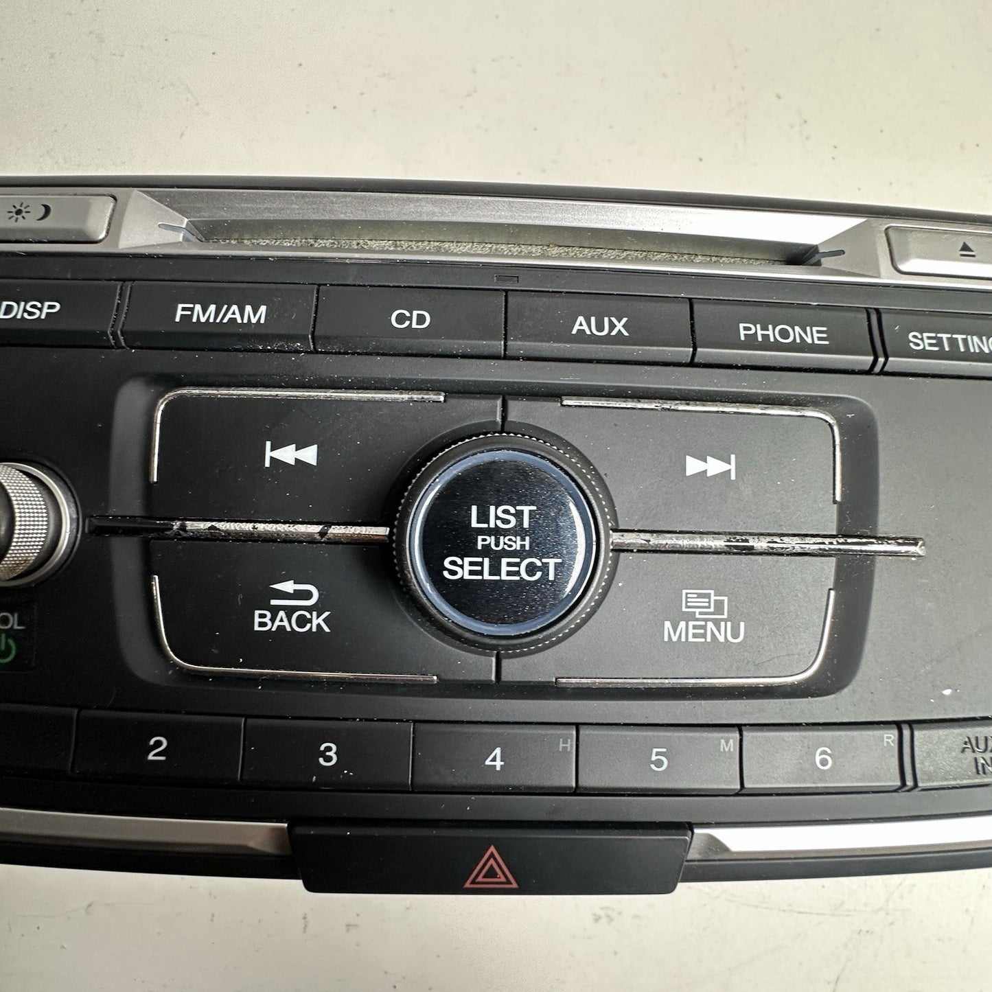 2013-15 Honda Accord AM FM Radio Single Disc CD Player w Bezel 39100-T2A-A320