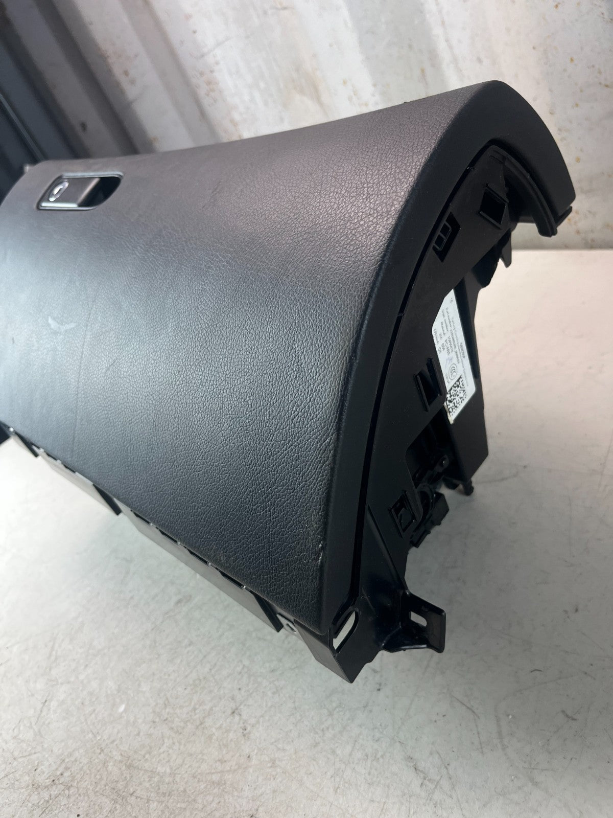 15-21 MERCEDES-BENZ W205 C300 DASH GLOVE BOX STORAGE COMPARTMENT A2056801091 OEM