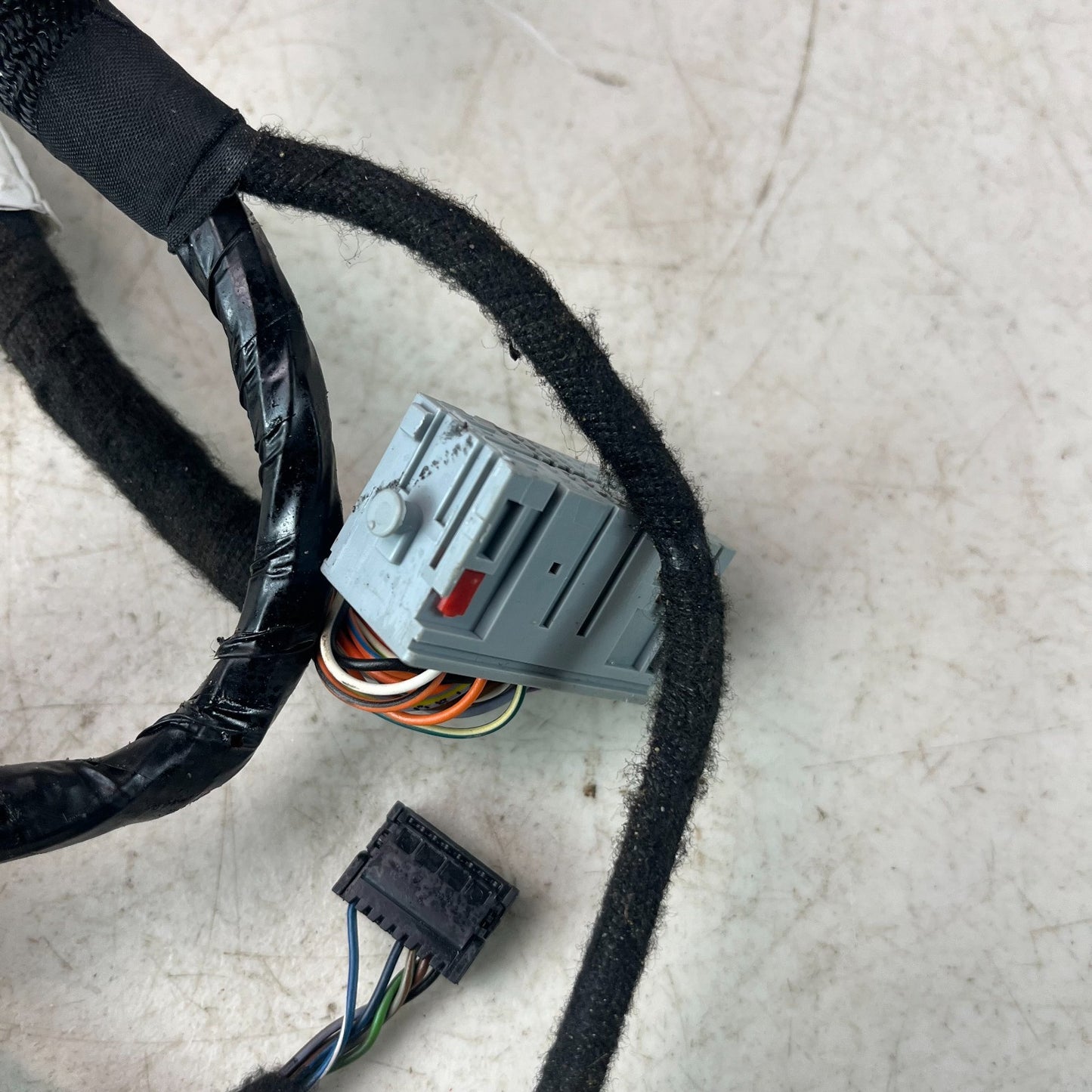 2017-2020 MASERATI LEVANTE REAR LEFT DRIVER SIDE DOOR WIRE WIRING HARNESS OEM