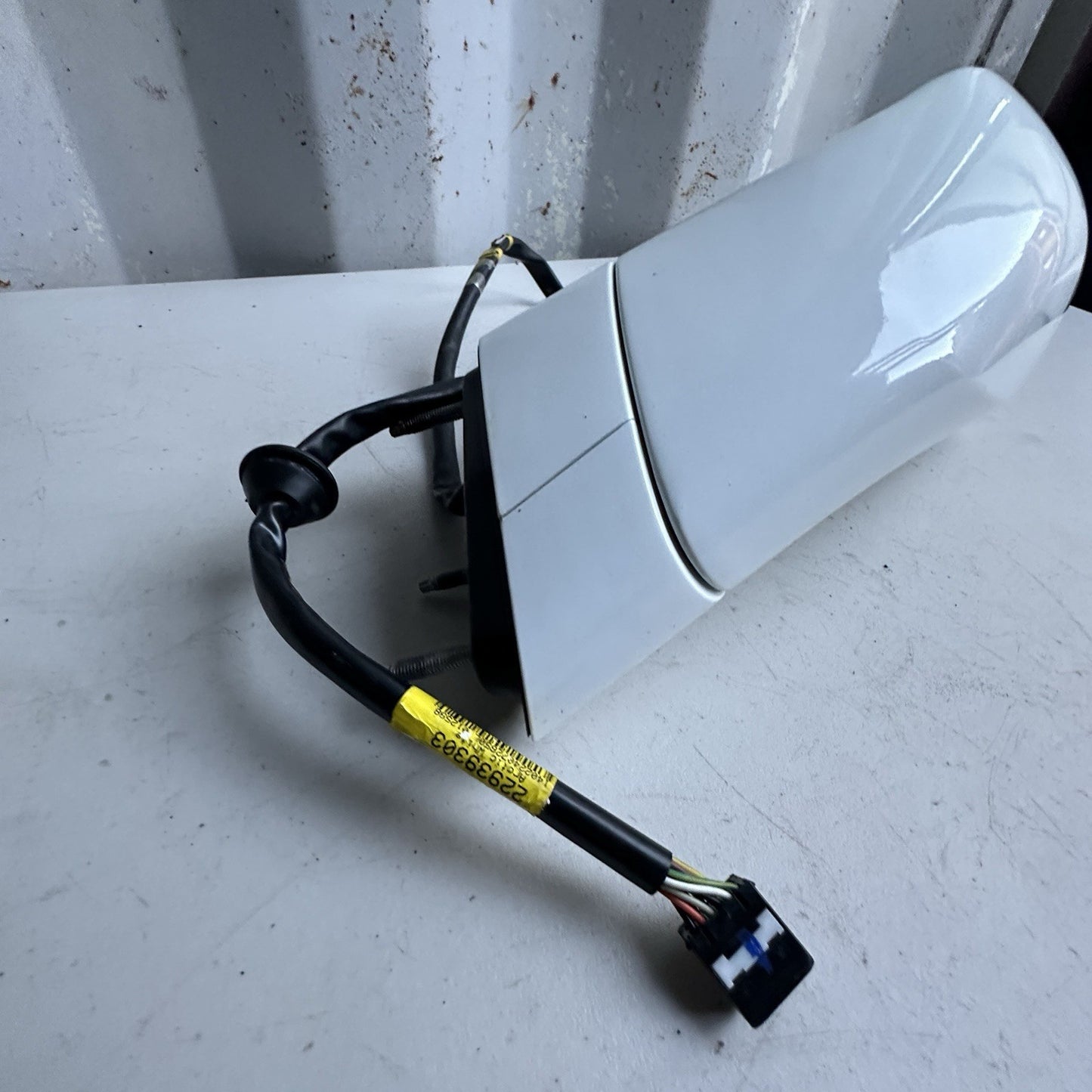 2014-2019 Chevy Corvette C7  Left Driver Mirror Assembly White OEM