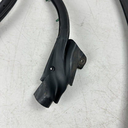 05-13 CHEVROLET CORVETTE FRONTLEFT DRIVER SIDE DOOR WEATHERSTRIP RUBBER SEAL OEM