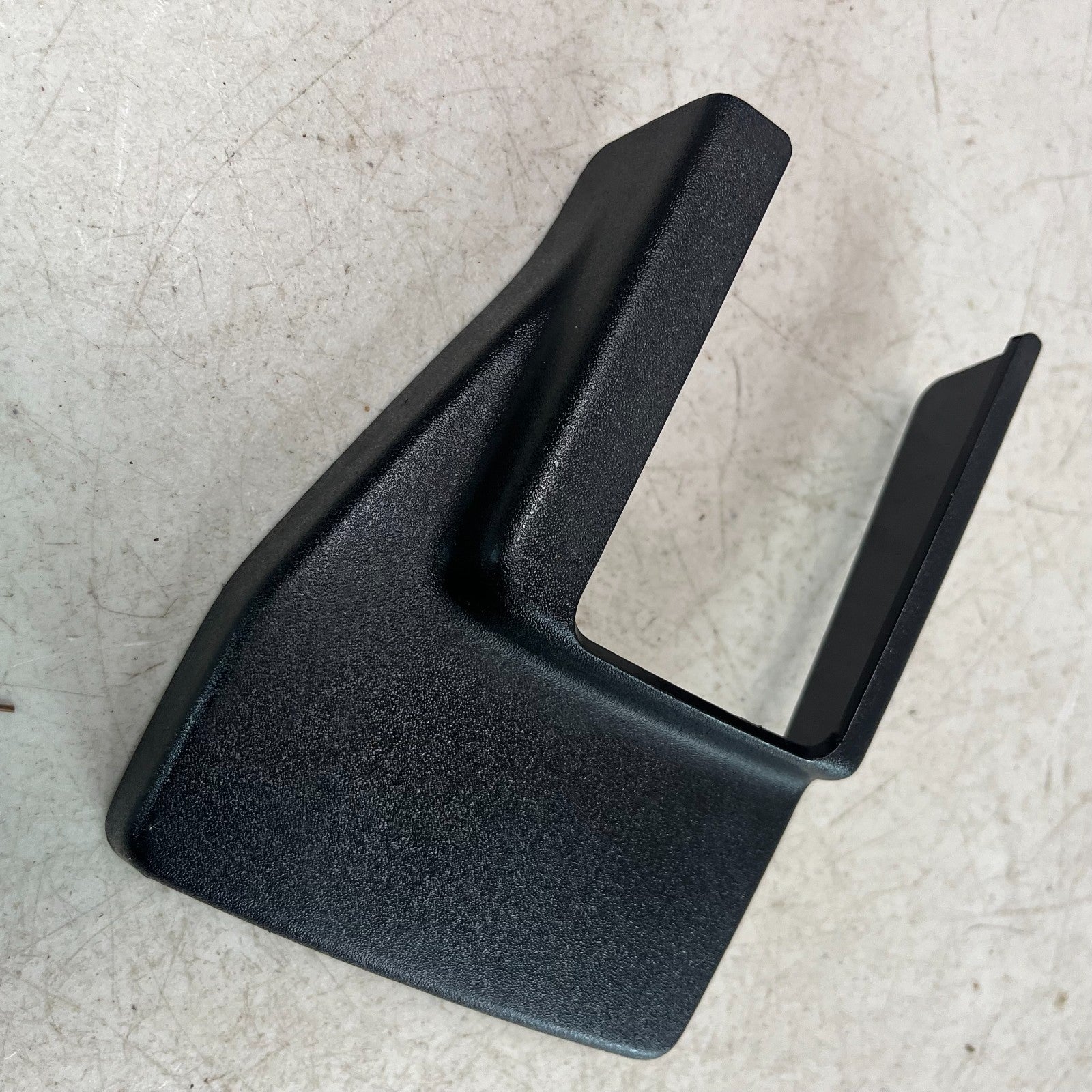 2008-2014 CADILLAC CTS-V REAR RIGHT SIDE SEAT TRACK RAIL COVER TRIM 15947290 OEM