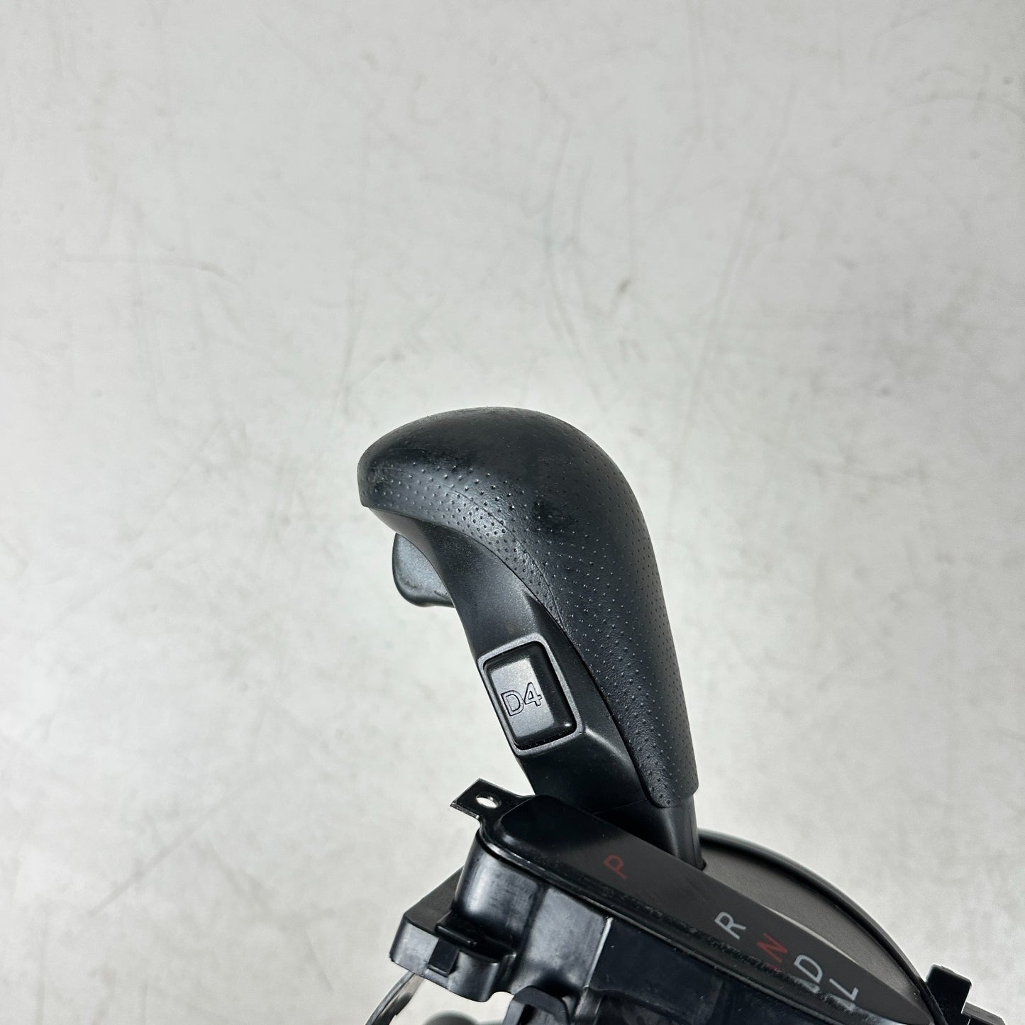 2011-2013 HONDA ODYSSEY FRONT AUTOMATIC FLOOR GEAR SHIFTER SELECTOR ASSEMBLY OEM