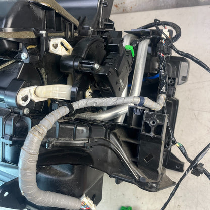 2013-2017 HONDA ACCORD FRONT HVAC AC A/C HEATER CORE ASSEMBLY 79104-T2F-A61 OEM